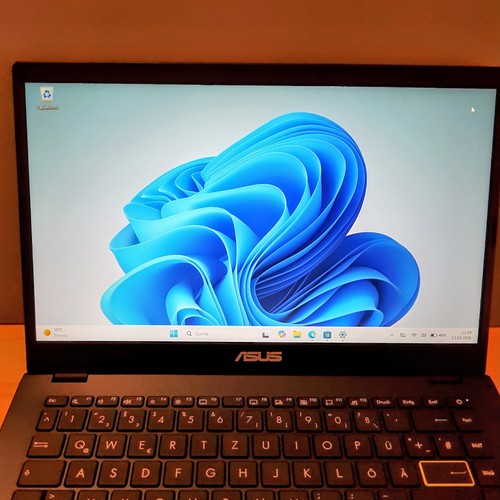 Asus vivobook laptop - asus, /
